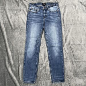 Judy Blue Jeans Womens 7/28 Blue Medium Wash Skinny Relaxed Distressed